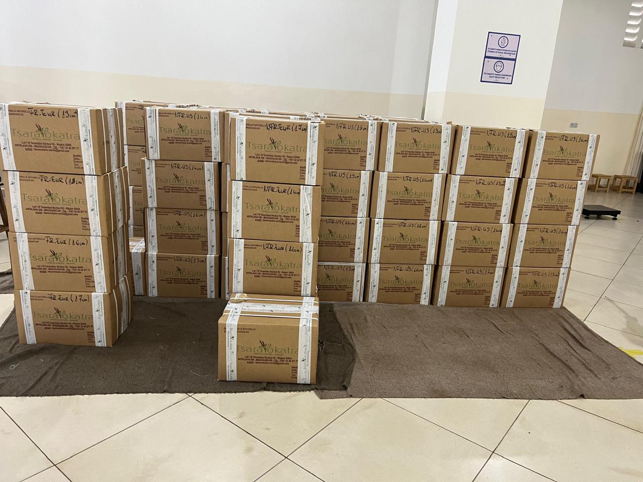 Cartons de vanille prêts à l’expédition